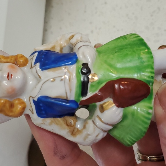 Nice Vintage Made in Japan Cowboy Cowgirl Figures figurines bisque - Picture 6 of 14